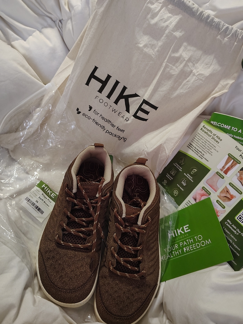 NWT HIKE Ridge Plus Athletic Sneaker Earth Brown Unisex Adults W6 M4